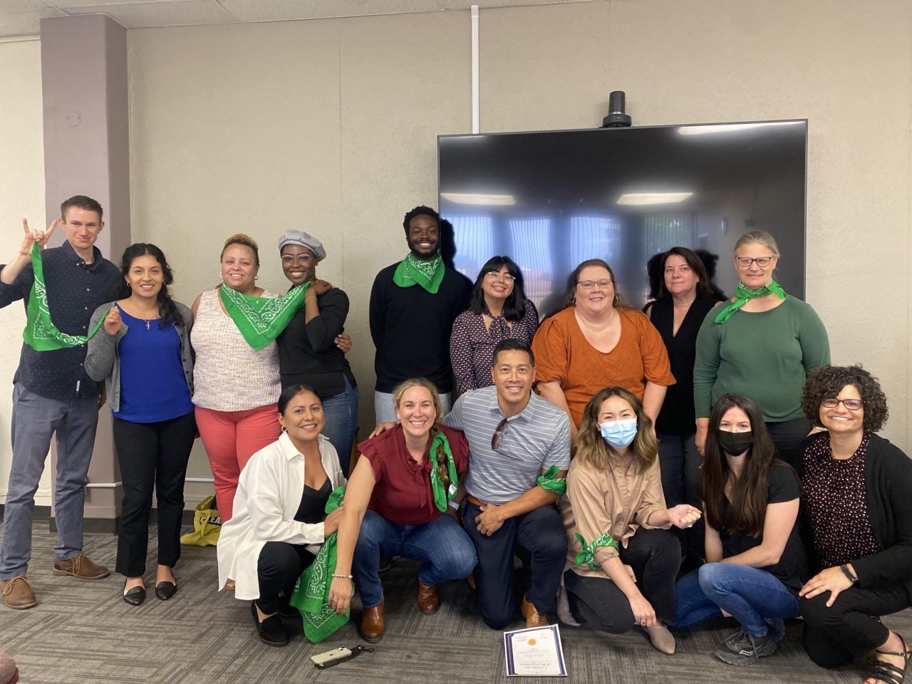 UCI Green Bandana Project Pledges UCI Counseling Center